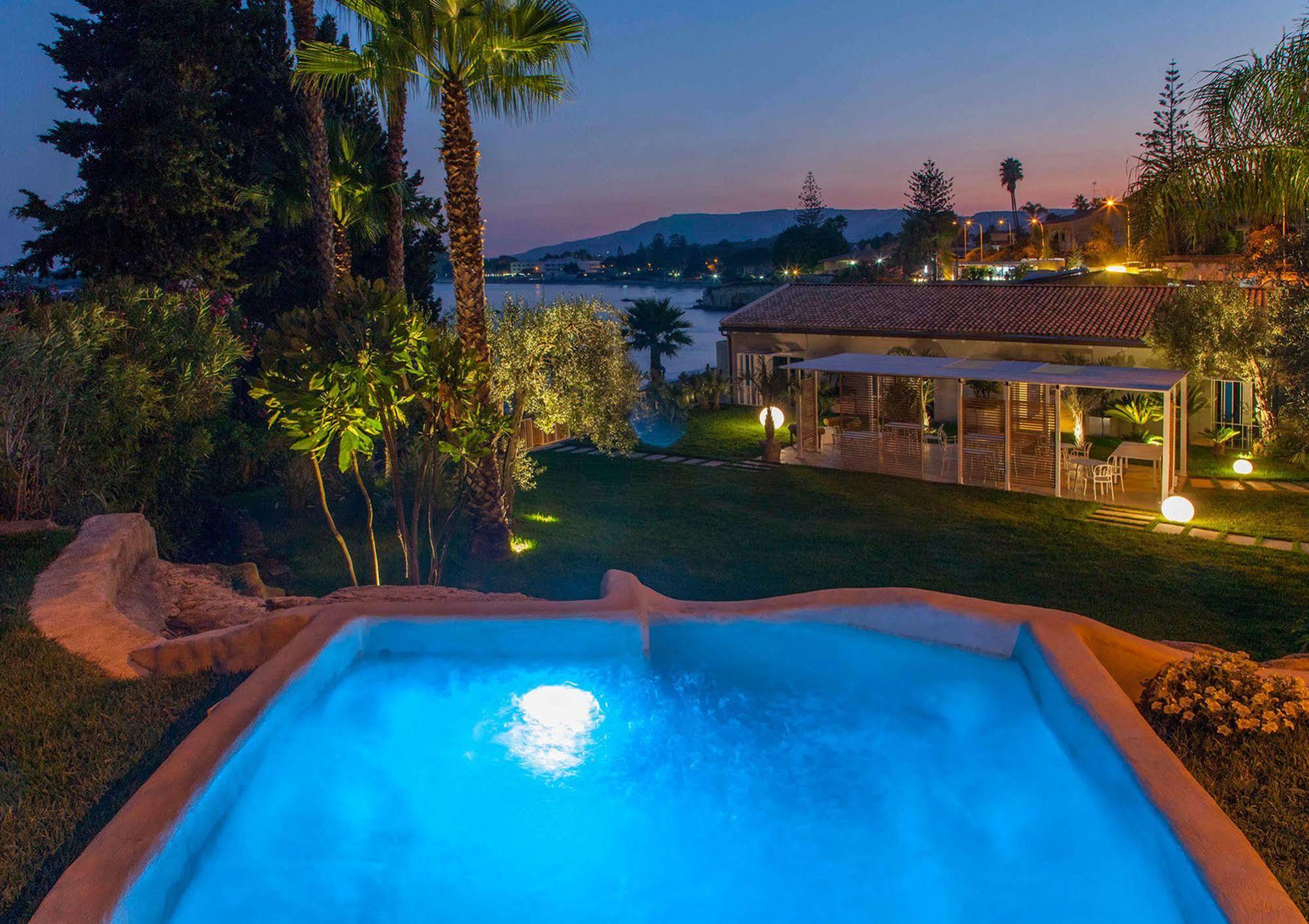 Calapetra Resort Fontane Bianche Exterior foto