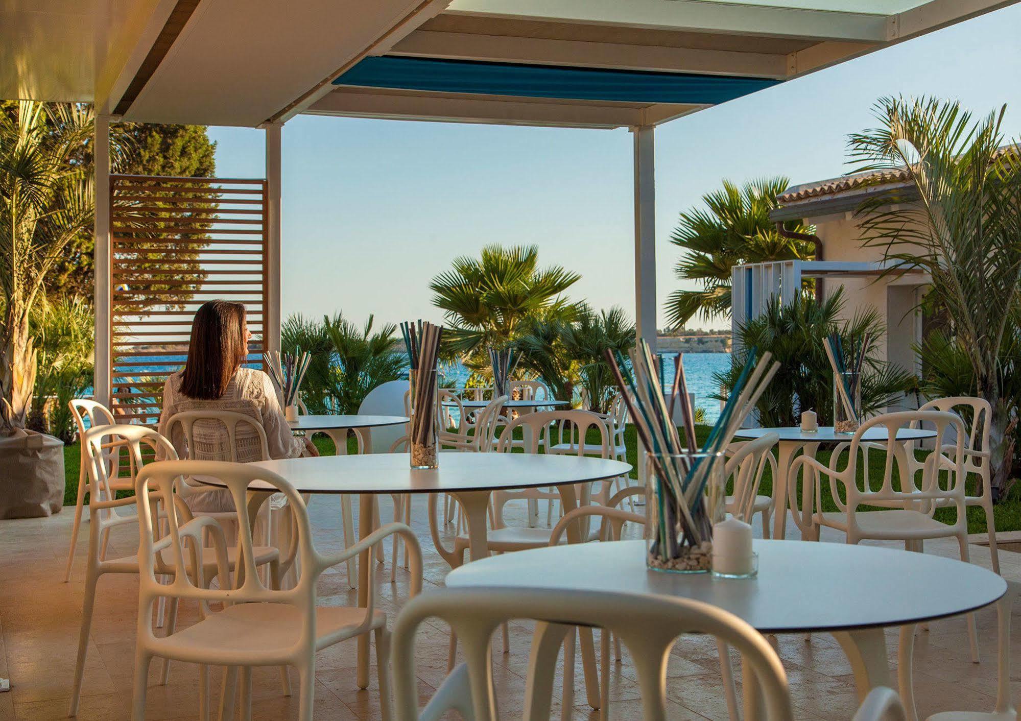 Calapetra Resort Fontane Bianche Exterior foto